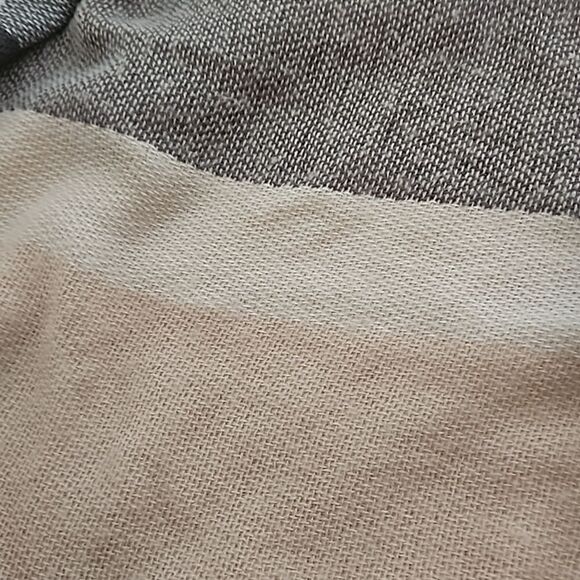 Ardene Women's Scarf & Gloves Set Cream - Picture 16 of 16